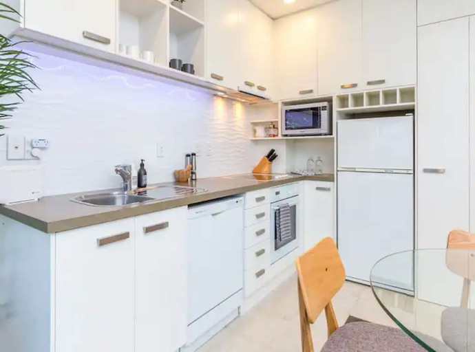 Others 4, Cozy City Apt | Pool, Gym & View | Zodiak Stays, Waitakere