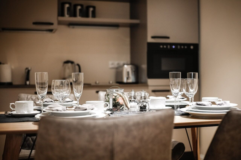 Food & Drinks, Donhoff Residence, Pärnu