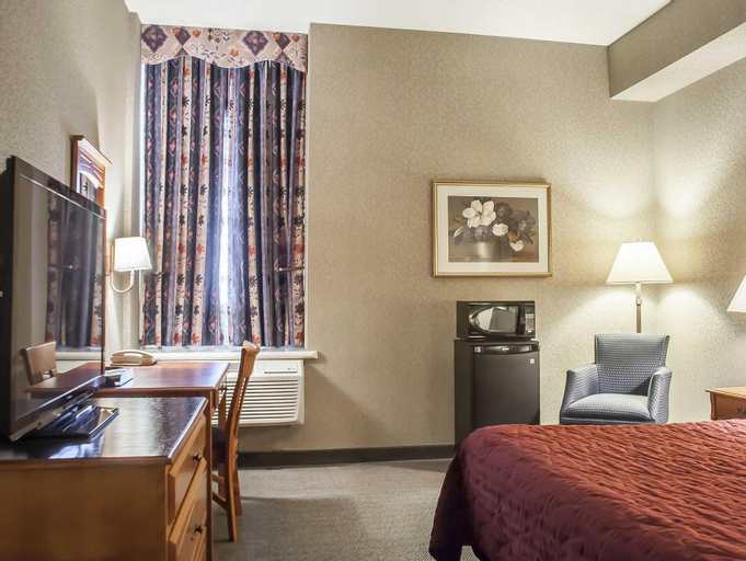 Bedroom 10
