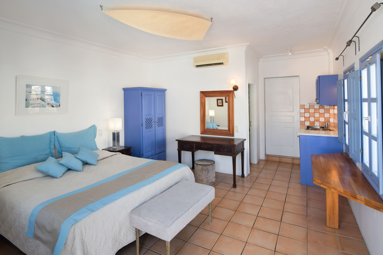 Bedroom 3, Meltemi Suites, South Aegean