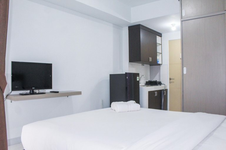 Bedroom 3, Warm Studio Apartment at Ayodhya Residences, Tangerang