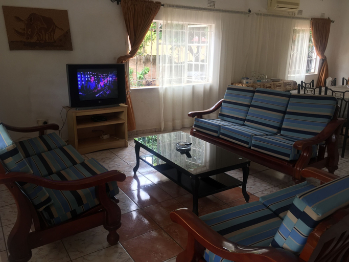 Others 4, Kana Guest House, Livingstone