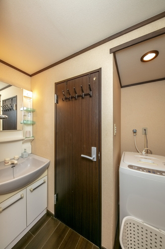 Bathroom 3, Koyasu - Traditional house near Silver Pavilion, Kyoto