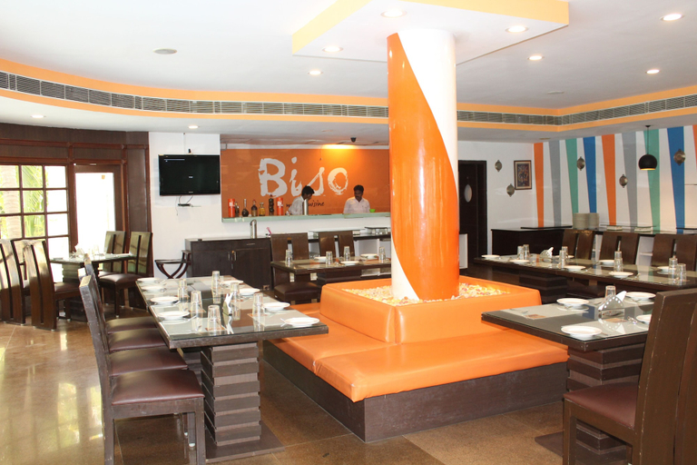 Food & Drinks 2, Vedic Village Sriperumbudur (formerly known as Citrus Hotel), Kancheepuram