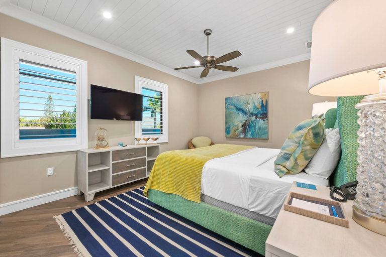 Bedroom 4, Anna Maria Beach Resort, Manatee