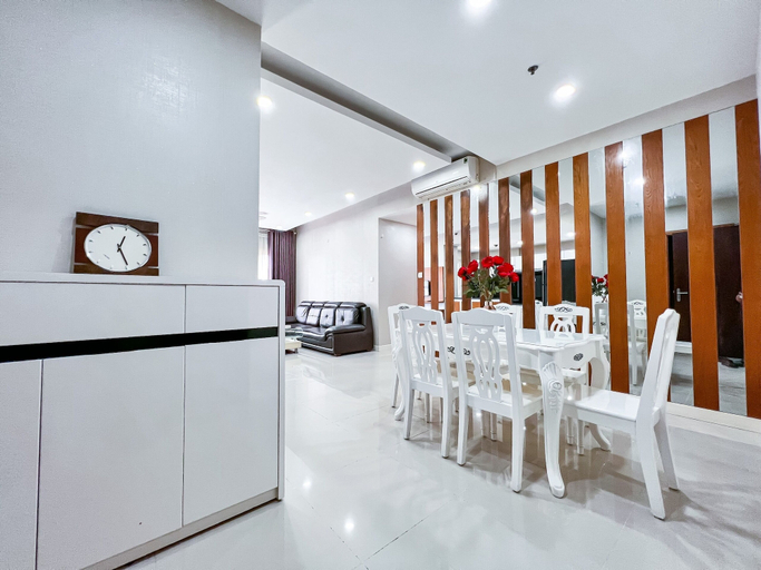 Food & Drinks, Jennyhomes Sunrise City, District 7
