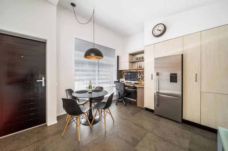 Others 5, Lake View Greenstone Luxe Apartment, Queenstown-Lakes