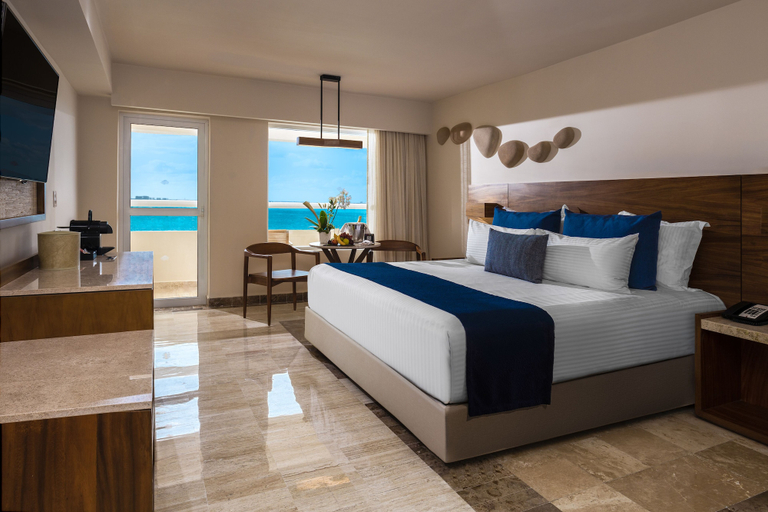 Bedroom 3, Dreams Sands Cancun Resort & Spa - All Inclusive, Benito Juárez