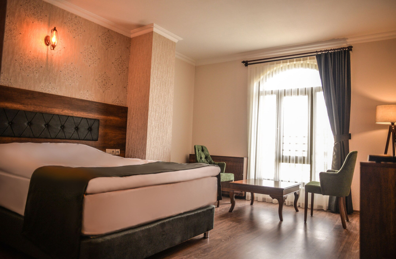 Bedroom 2, Hotel Neva, Merkez