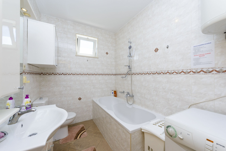 Bathroom, Apartment Tija, Dubrovnik