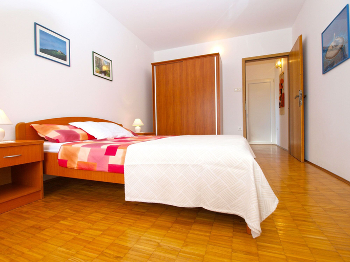 Bedroom 2, Apartment 1482, Medulin