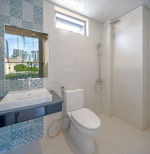 Bathroom 3, Trang Tien Apartment, Da Nang