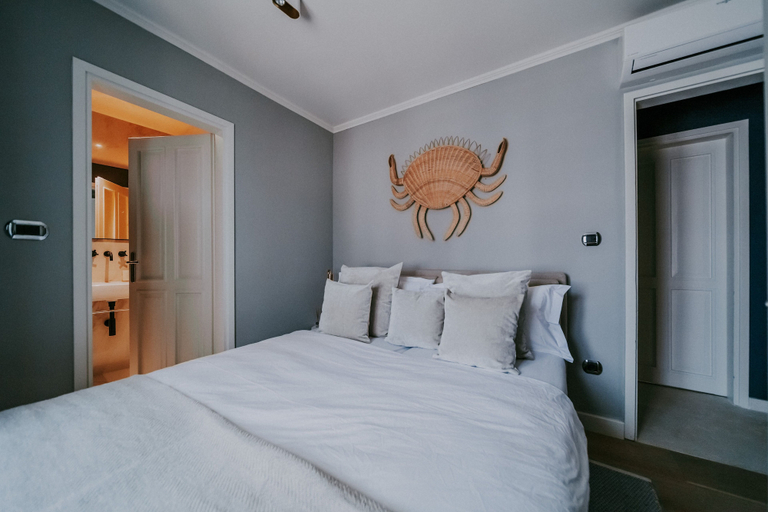 Bedroom 2, Seafront Palazzo Rovinj With Private sea Access, Rovinj