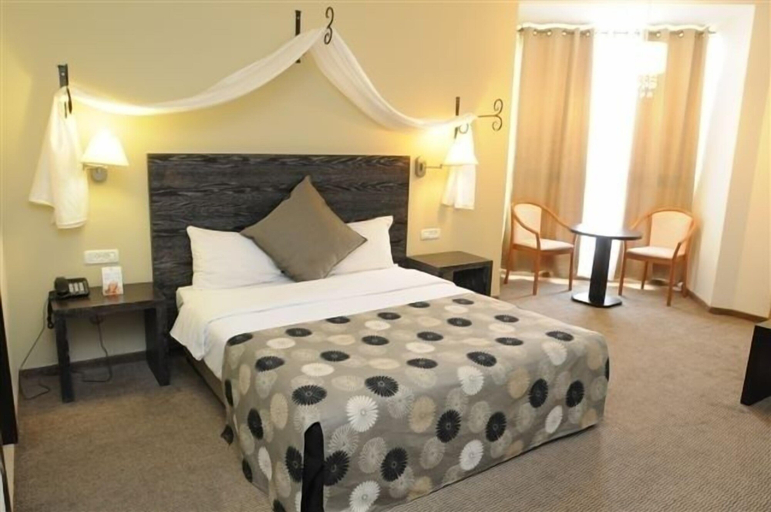 Bedroom 4, Carlton Hotel Nahariya