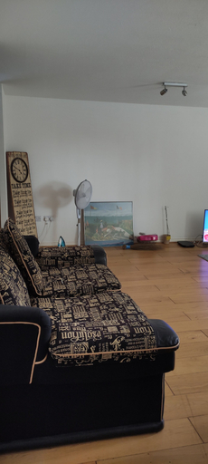 Others 4, Immaculate 1-bed Apartment in Borehamwood, Hertfordshire