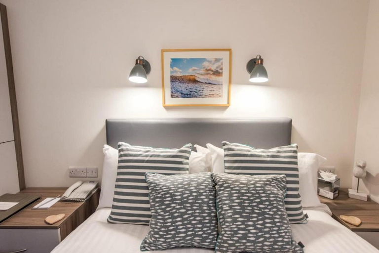 Bedroom 2, The Kingswood Hotel, Devon