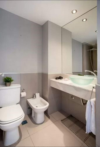 Bathroom, BA Hollywood Apartments, Distrito Federal