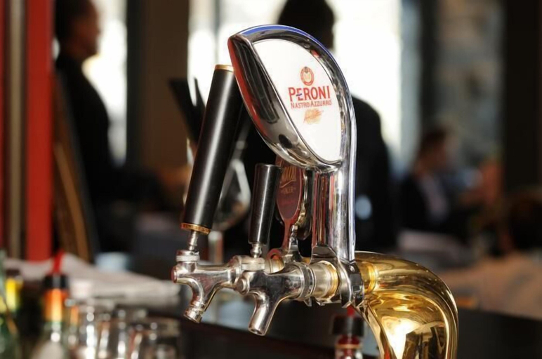 Food & Drinks 5, Perisher Valley Hotel, Snowy River