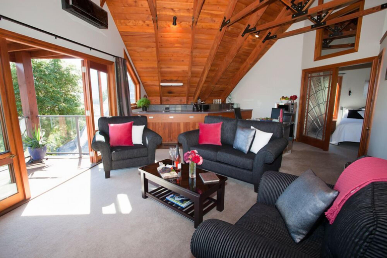 Others 4, Kauri House, Queenstown-Lakes