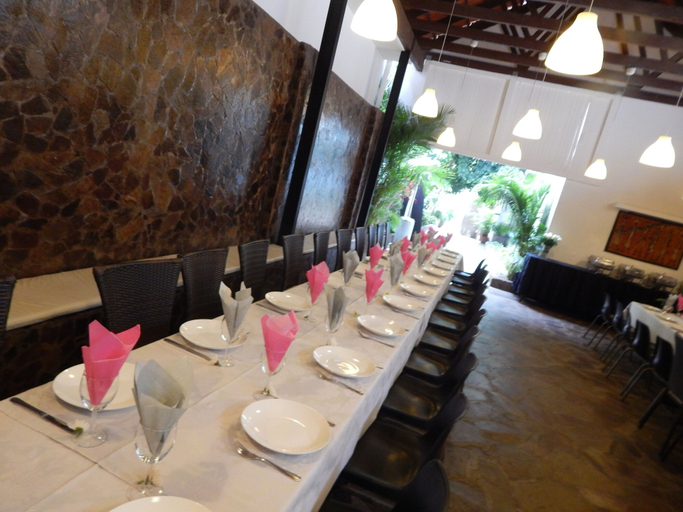 Food & Drinks 4, Jacaranda Guesthouse, Maputo