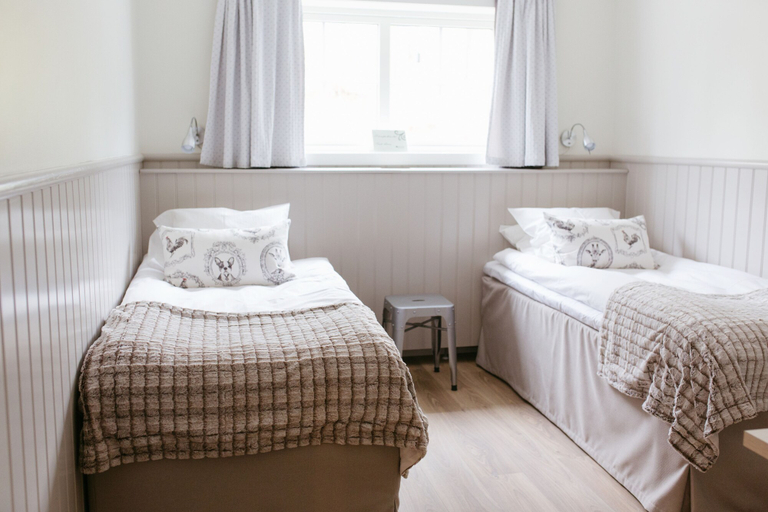 Bedroom 3, Katrinelund Gästgiveri & Sjökrog, Örebro