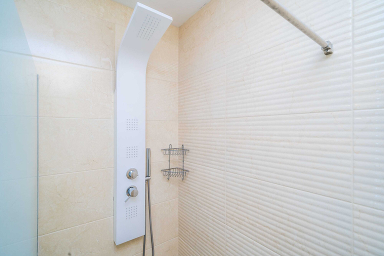 Bathroom 3, Apartments Blue Chill, Župa Dubrovačka