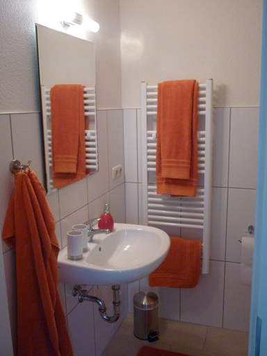 Bathroom 2, Ostseequartier Vorpommern FeWo Gustav & Kilian, Vorpommern-Greifswald