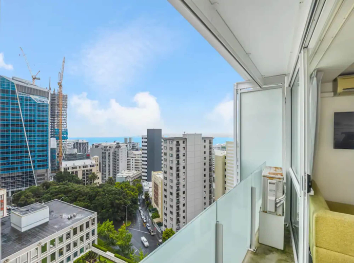 Others 5, Tidy Apartment With Balcony, Manukau