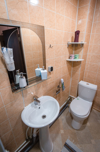 Bathroom 4, Apartment on Fontannaya 61a-16, Vladivostok gorsovet