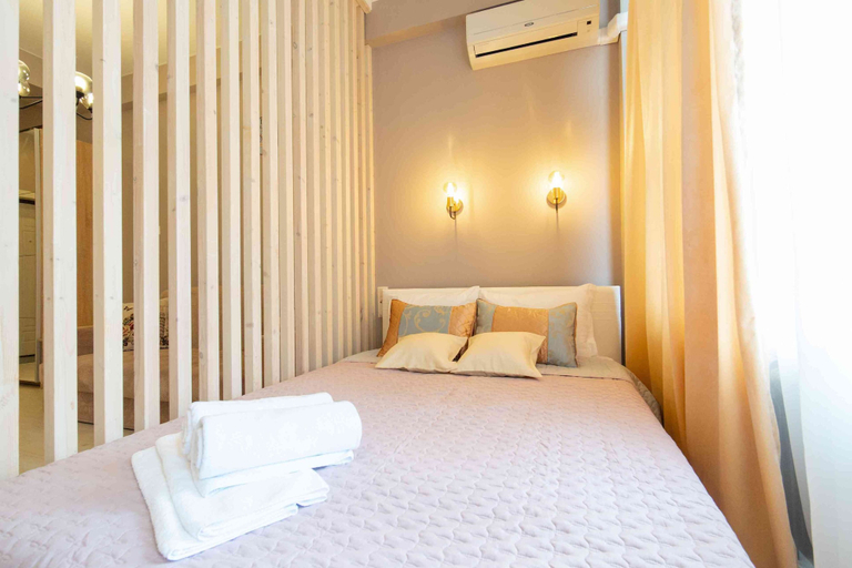 Bedroom, More Apartments na Plotinnoy 2-3, Sochi gorsovet