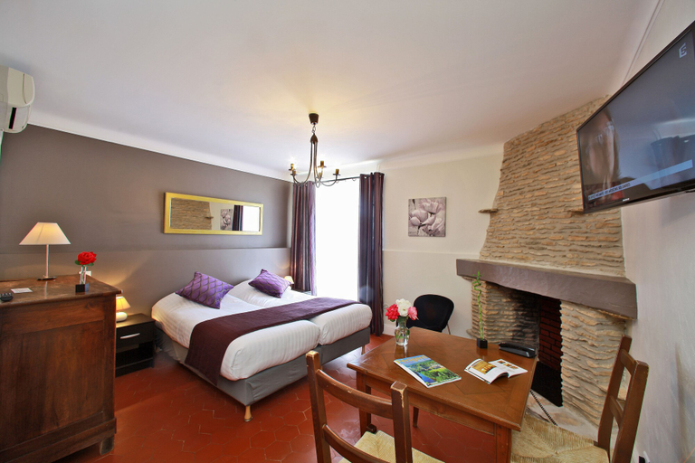 Bedroom 4, Hotel Restaurant La Hoirie, Dordogne