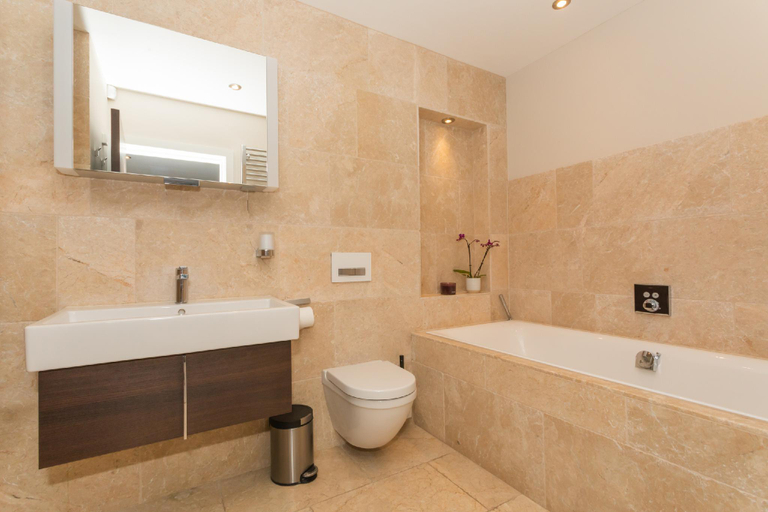 Others 5, Henge House, Penthouse Apartment, Bath and North East Somerset