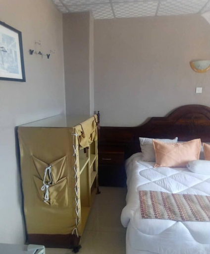Bedroom 3, Twana Classic Lodge, Choma