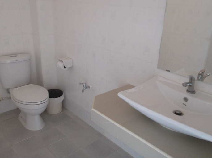 Bathroom 3, Moon Travel Guesthouse, Ko Phangan