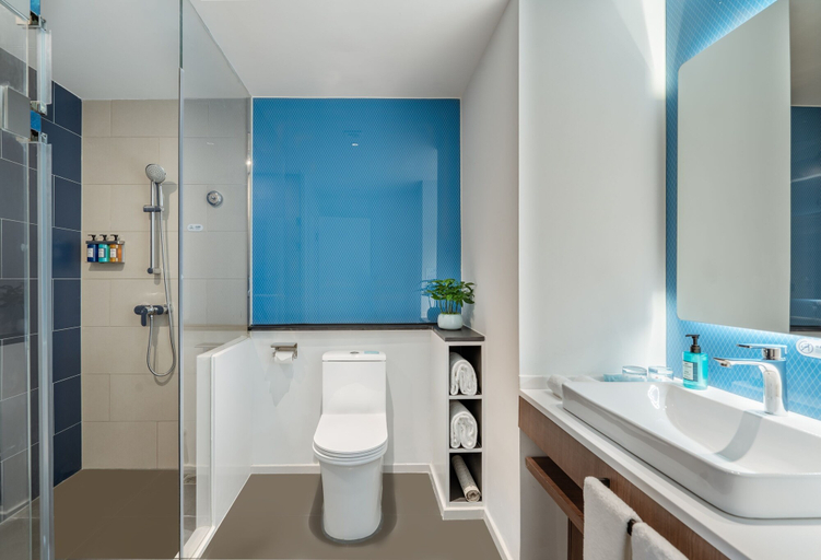 Bathroom 5, Holiday Inn Express CHANGSHA SHIFU by IHG, Changsha
