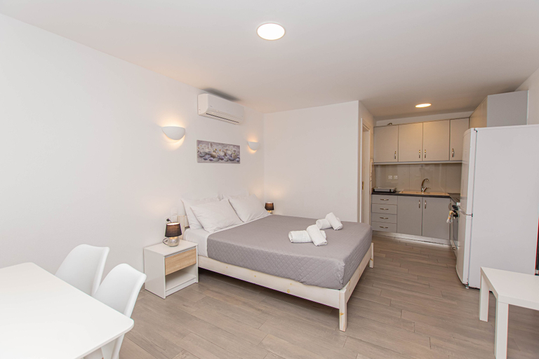 Bedroom 3, Oniropetra Apartaments, South Aegean