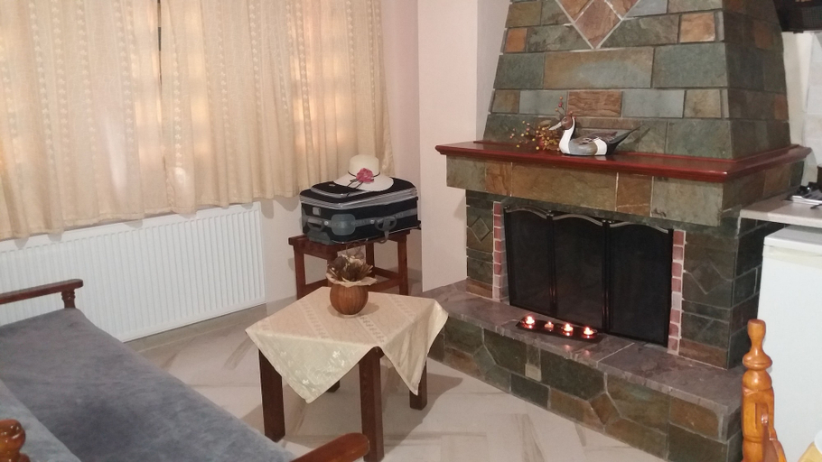 Others 5, Alkmini, Thessaly