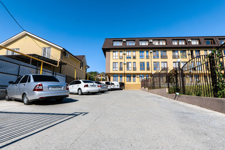 Exterior & Views 2, More Apartments na Bakinskoy 36, Sochi gorsovet