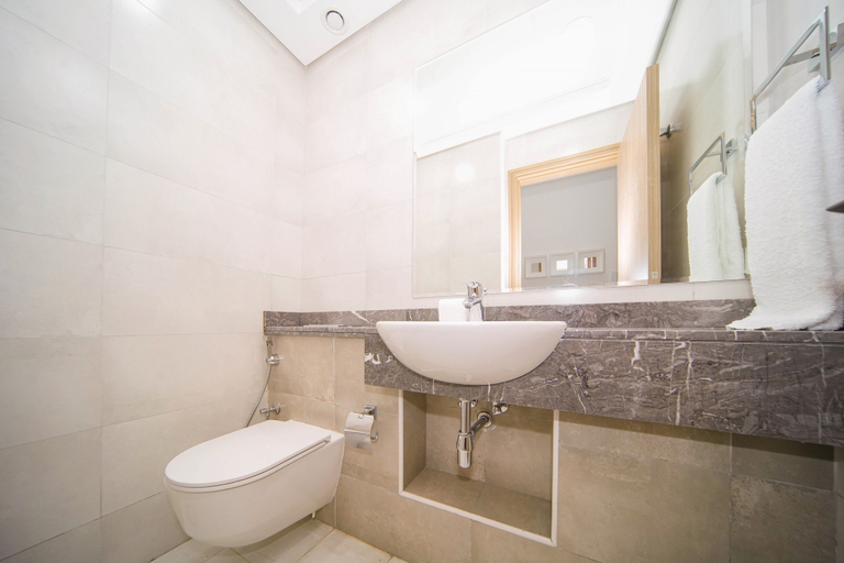 Bathroom 3, Business Bay 1BR Canal View Rooftop Pool - 360 vacation, Dubai