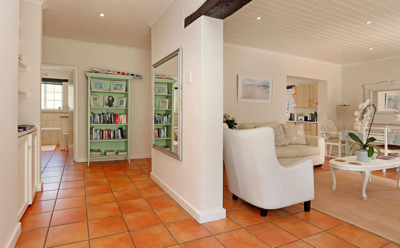 Food & Drinks, Hout Bay Beach Cottage, City of Cape Town