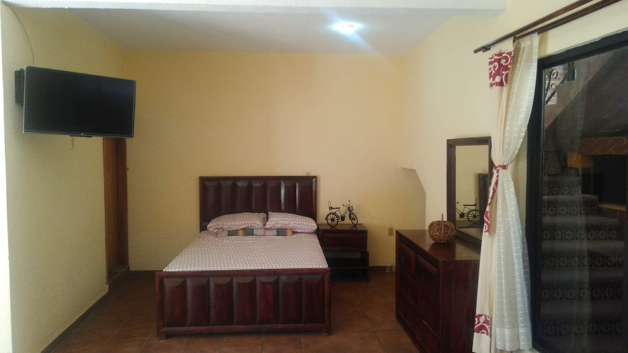 Bedroom 3, Casa Kantunil, Tepoztlán