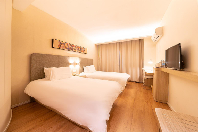 Bedroom 2, Hanting Hotel Zhuhai Gongbei Port Branch, Zhuhai