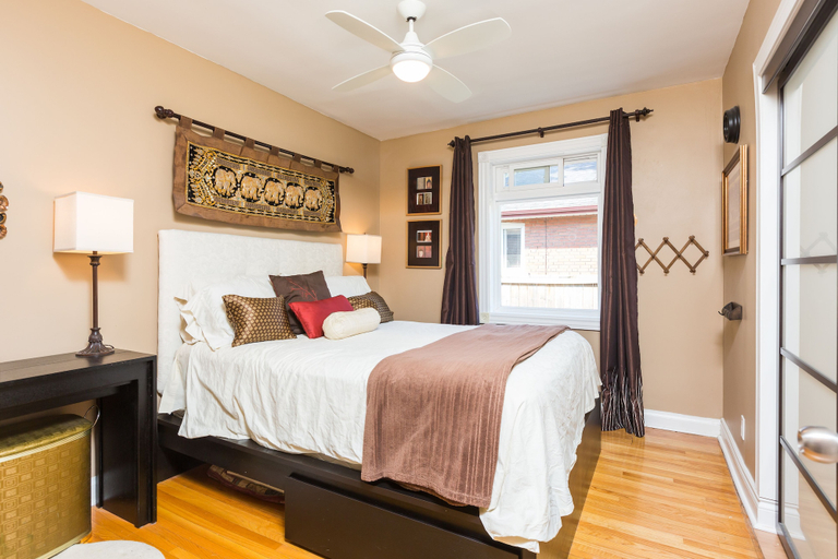 Bedroom 3, Applewood Suites - Sherway Gardens, Toronto