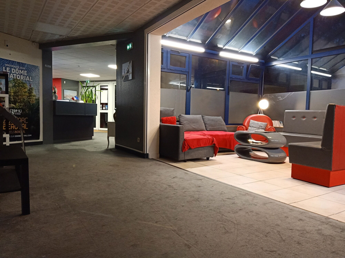 Others 5, Astrotel Romorantin, Loir-et-Cher