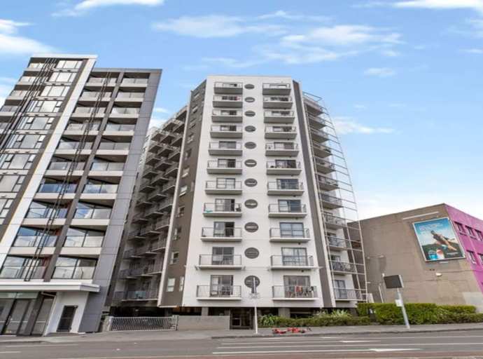 Exterior & Views, Uptown Two Bedroom Apartment With The Essentials, Waitakere