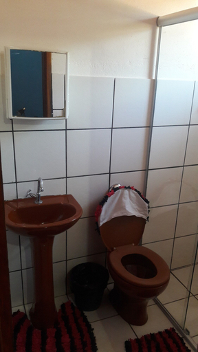Bathroom, Pousada Cantinho das Mangueiras, Santana do Riacho