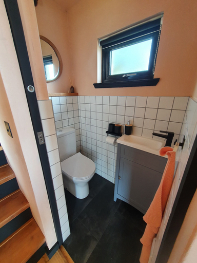 Bathroom 4, Tiny Home in Isle of Skye - Pet Friendly, Highland