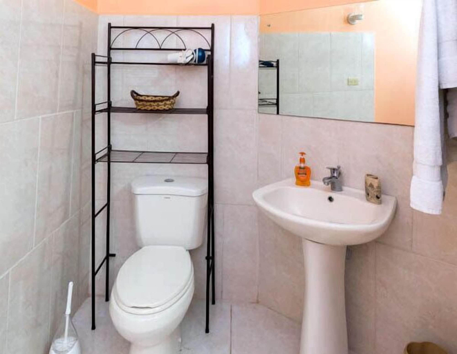 Bathroom, Baywatch Apartments