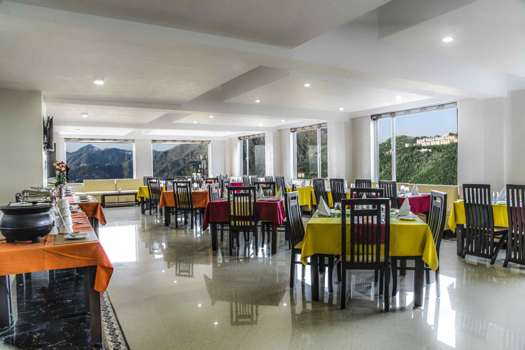 Food & Drinks 5, Regenta Resort MARS Valley View, Shimla
