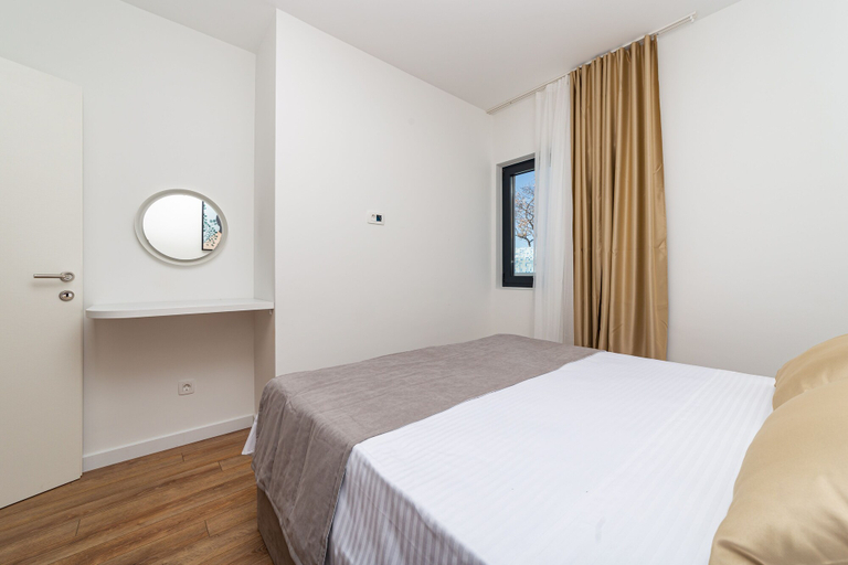 Bedroom 3, Dalmatian Oasis Luxury Villa, Kaštela